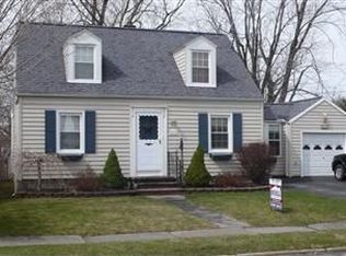 512 Hazel St, Amherst, OH 44001