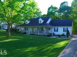 227 Shenandoah Dr, Cleveland, GA 30528