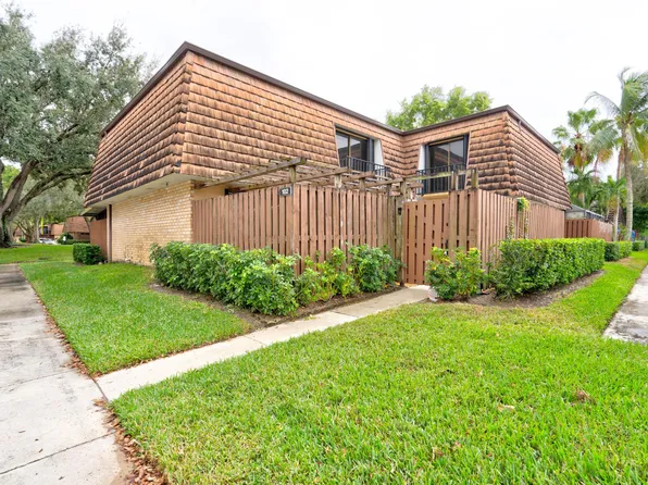 102 1st Lane, Greenacres, FL 33463