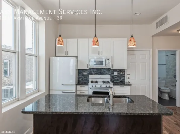 4012 W Armitage Ave Unit 3R, Chicago, IL 60639