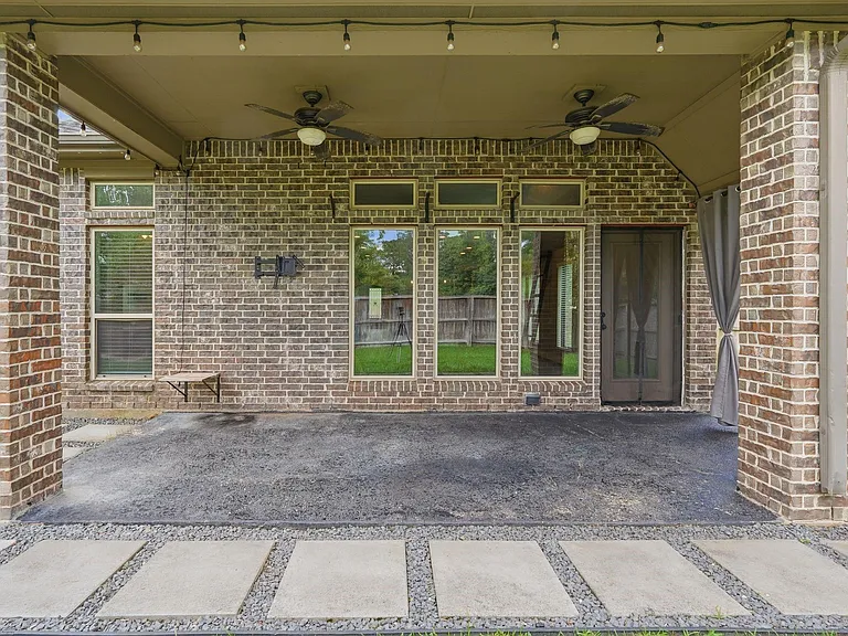 103 Boarsmen Ct — Photo 36