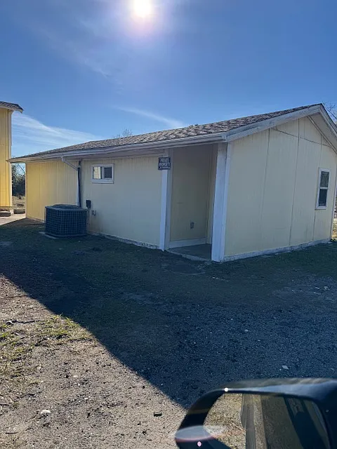 527 Kraft Ave #B