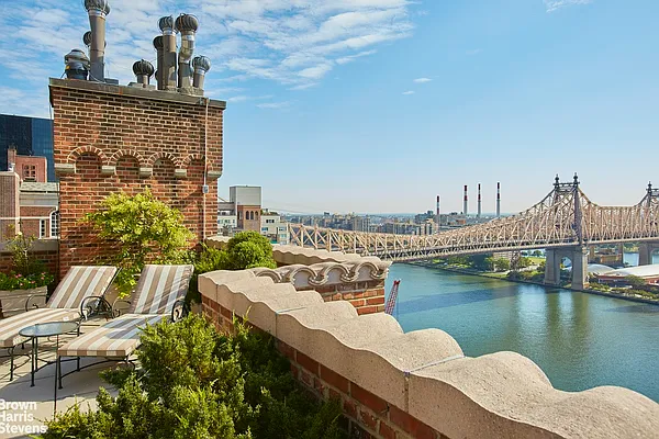 Sold by Brown Harris Stevens | media 22