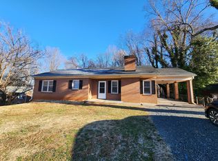 489 Seminole Dr, Madison Heights, VA 24572