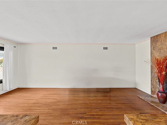 5th image of 912 Bonnie Way