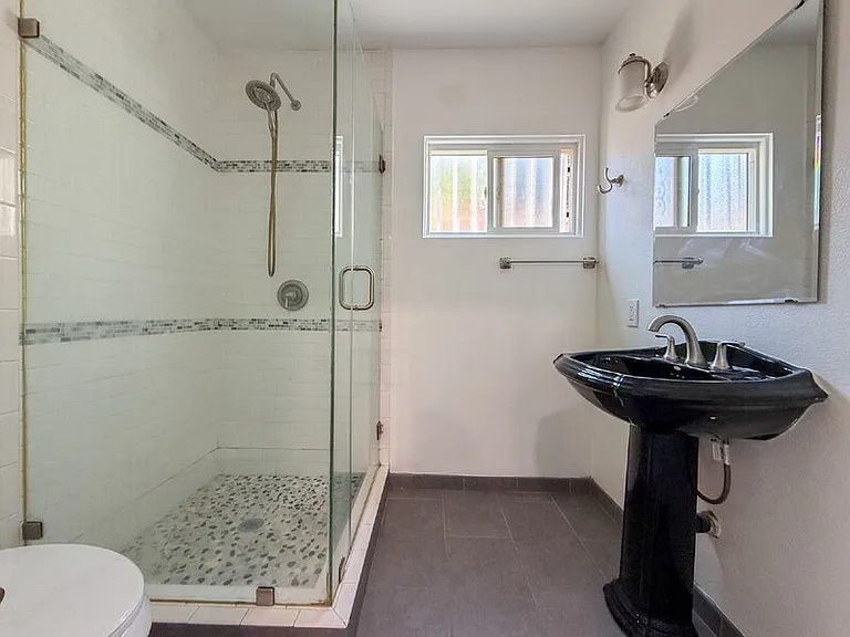 6765 Lemon Ave — Photo 44