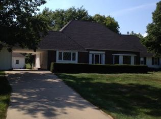 14630 Switzer Rd, Overland Park, KS 66221