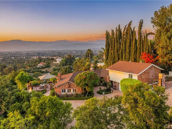 2333 N Coronet Ct, Covina, CA 91724