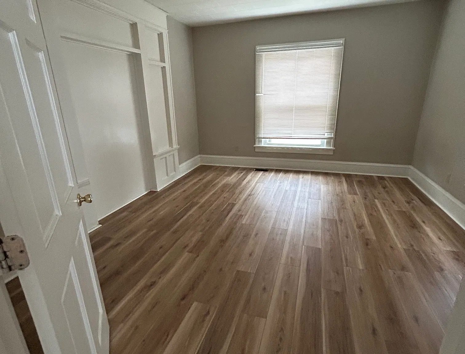 295 East Ash Street - A — Photo 3