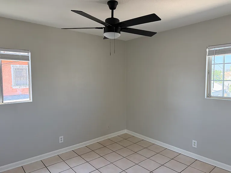 3128 Clay Ave — Photo 9