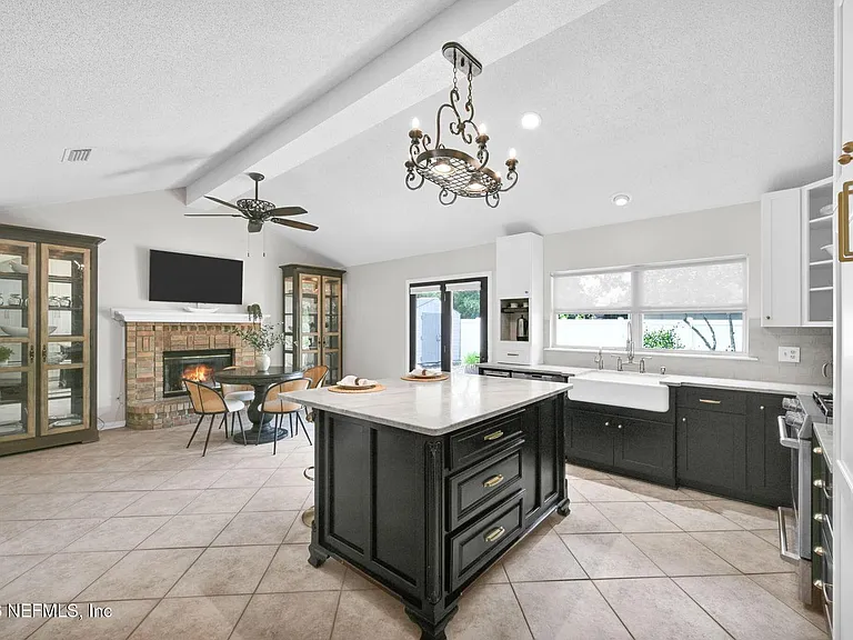 4795 Wandering Pines Trl S — Photo 18