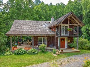 528 Aspen Dr, Woodlawn, VA 24381