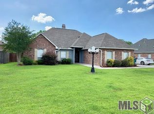 36299 Stanton Hall Ave, Denham Springs, LA 70706