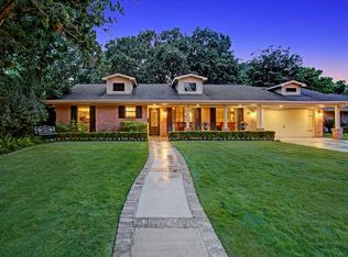 8613 Cedardale Dr, Houston, TX 77055