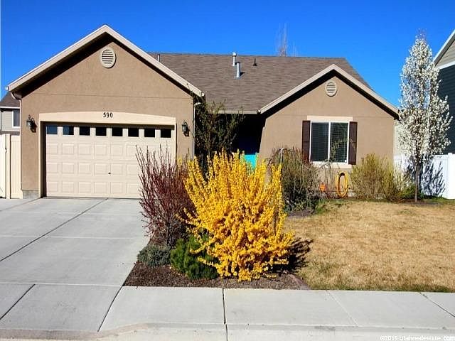 1st image of 590 S Willow Park Dr