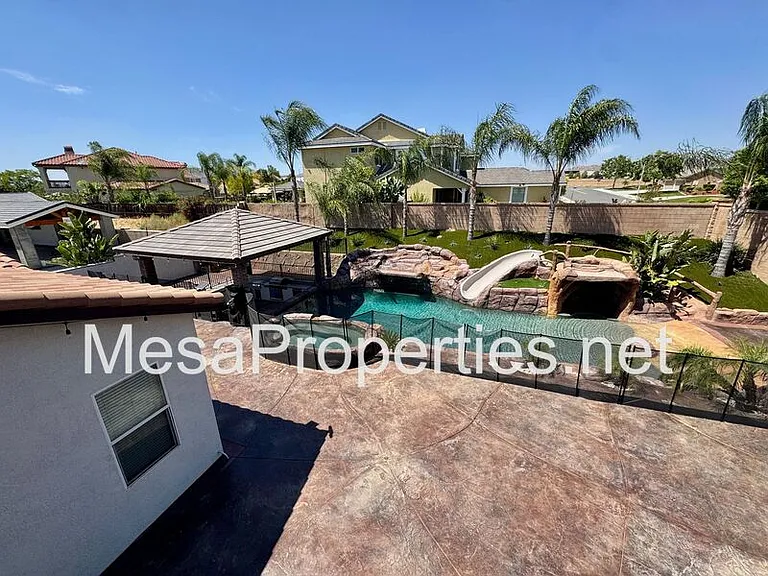 28610 Strauss Ln — Photo 68