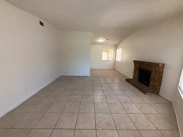 6540 Pleasant Plains Way — Photo 2