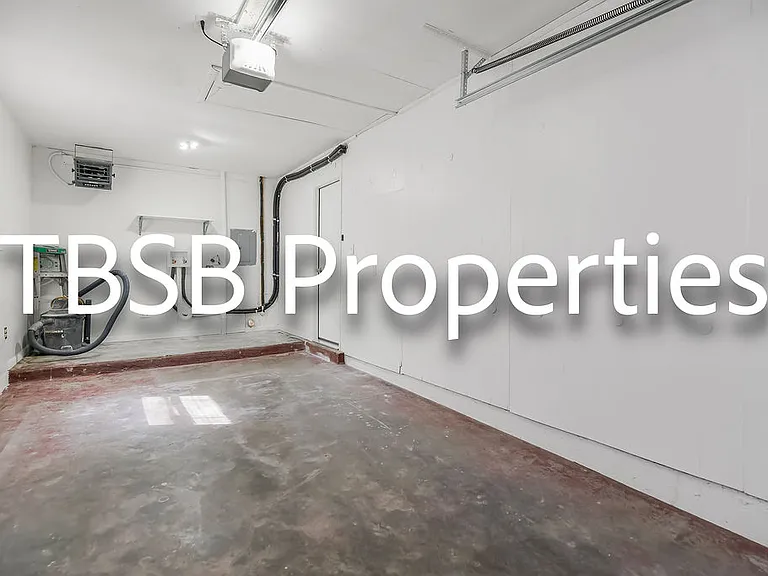 5117 Hagemann St — Photo 15
