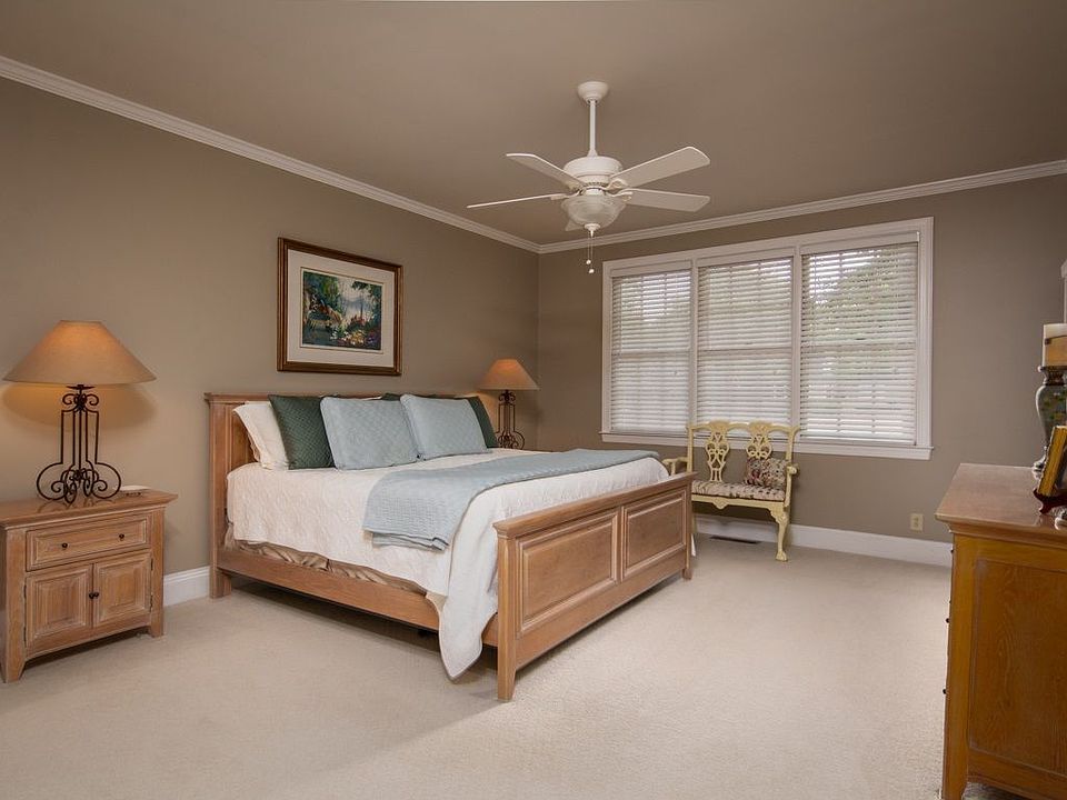1st image of 226 Beech Haven Ln