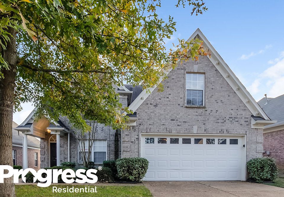 1st image of 160 Garden Springs Dr