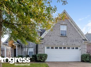 160 Garden Springs Dr, Oakland, TN 38060