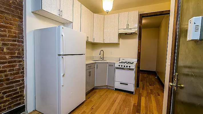 Rented by Nooklyn NYC LLC | media 1