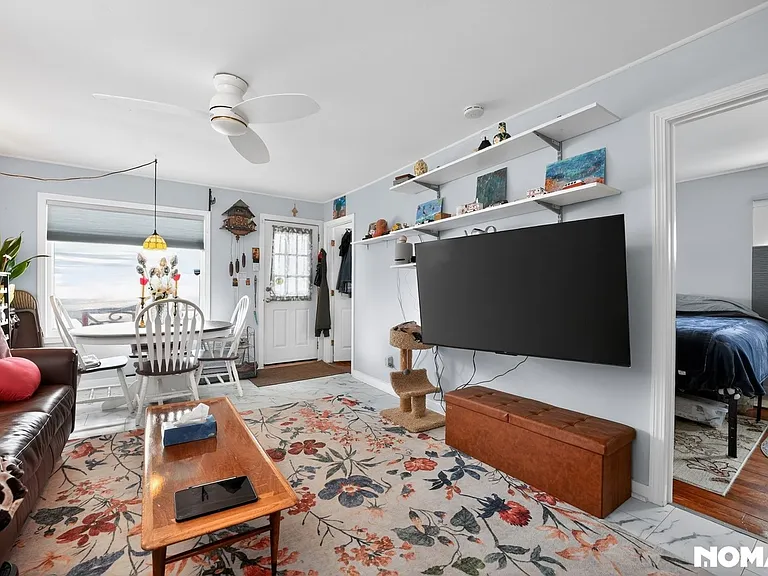 26 Fairmount Way — Photo 10