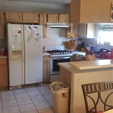4th image of 1409 Enrique Perez Cir