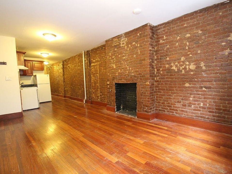 2nd image of 112 E 4th St #A1