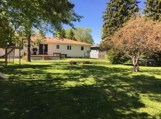 2 3rd Ave NE, Rolla, ND 58367