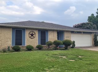 10008 Blue Bird St, La Porte, TX 77571