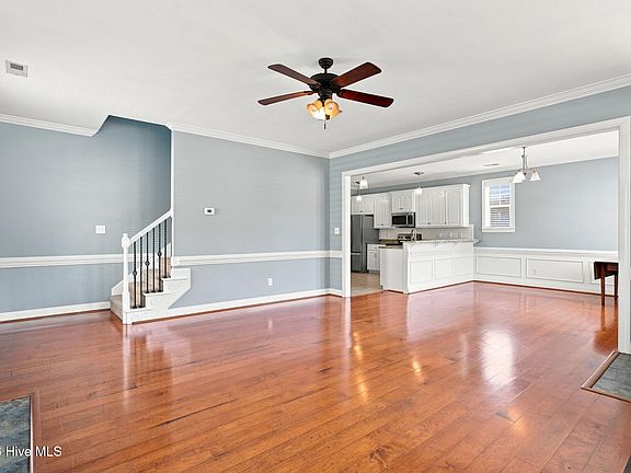 4th image of 4313 Maple Leaf Lane SW