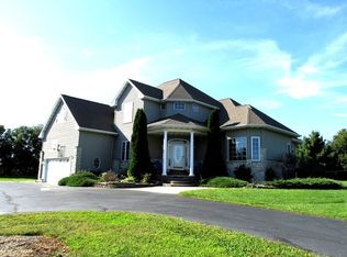 1929 Wildcat Rd, Dixon, IL 61021