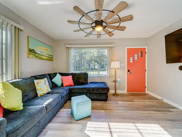 10802 Mohawk Rd — Photo 4