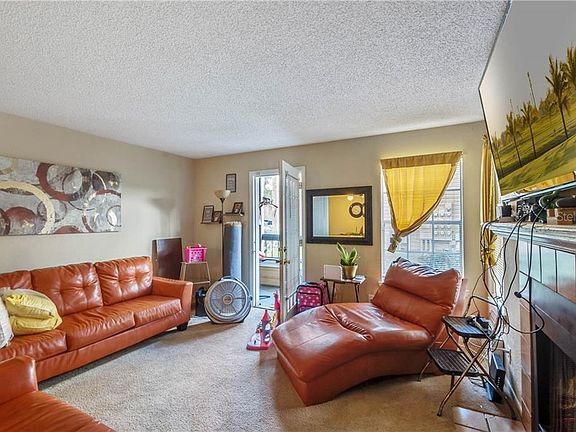 5th image of 4301 Lizshire Ln APT 102-C