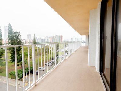 290 174th St APT 710, Sunny Isles Beach, FL, 33160