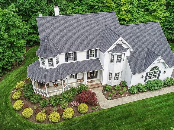 2nd image of 9745 Breckenridge Dr