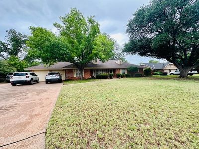 2018 River Oaks Cir, Abilene, TX, 79605