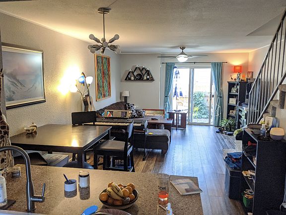 4th image of 19760 Applewood Ct