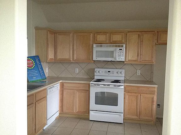 4th image of 16919 Great Oaks Glen Dr