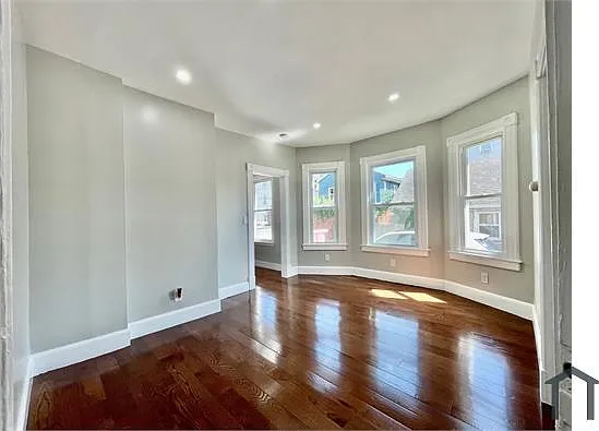 119 Revere St — Photo 6