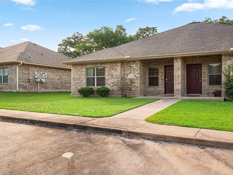 4407 Reveille Rd — Photo 5