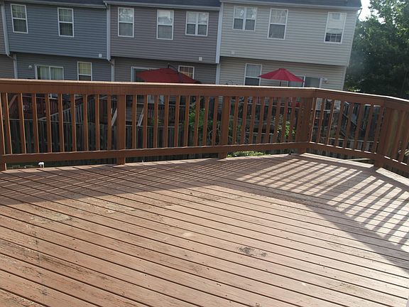 5th image of 23 Quarterpole Ct