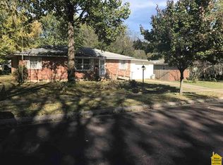 1011 E 14th St, Sedalia, MO 65301