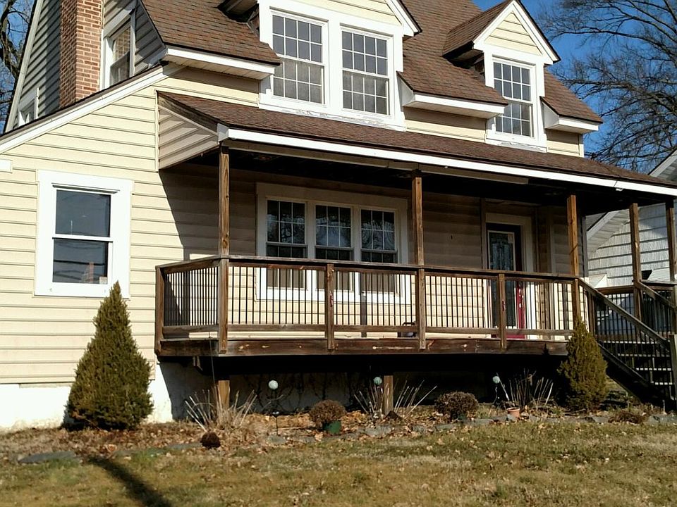 1st image of 1705 Harrison Ave