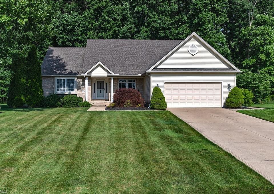 1st image of 5711 Birdie Ln