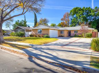 7843 Ponce Ave, Canoga Park, CA 91304