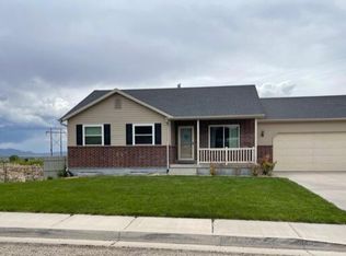4883 N Albert Dr, Cedar City, UT 84721
