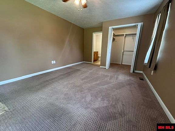 5th image of 314 Glenstone Dr