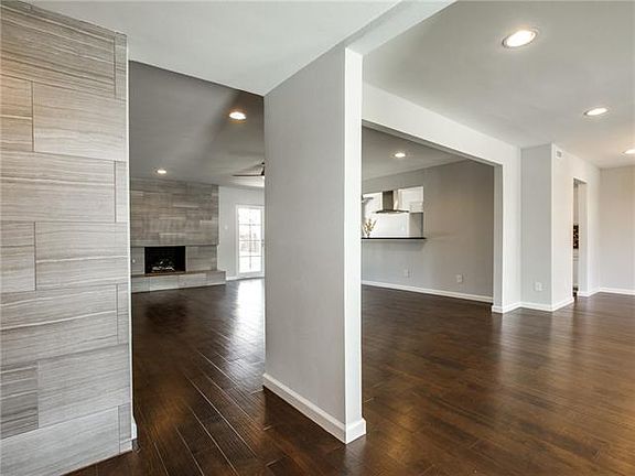 5th image of 7807 La Sobrina Dr